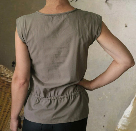 boho-khaki-bluzka-s-vysivkou-a-snurkami-100-bavlna-big-1