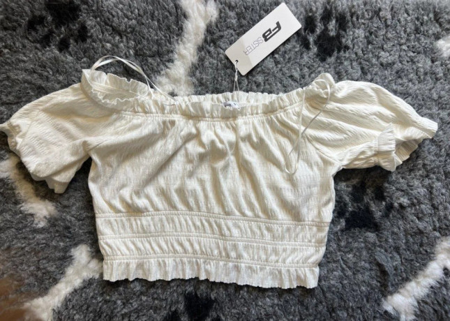 biela-crop-bluzka-new-yorker-big-1