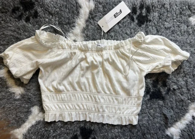 biela-crop-bluzka-new-yorker-big-1