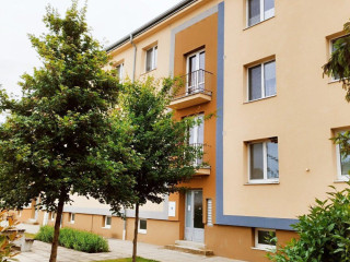 predame-2i-byt-s-garazou-vo-svatom-jure