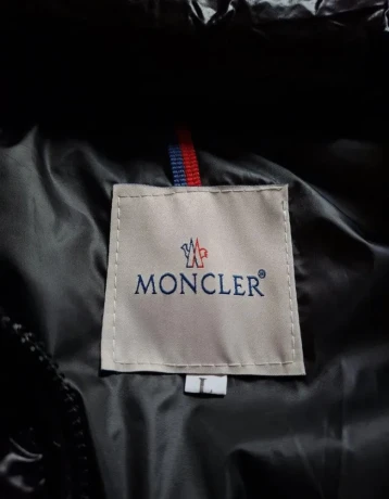 moncler-maya-puffer-vesta-big-4