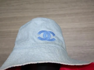 chanel-cc-bucket-hat