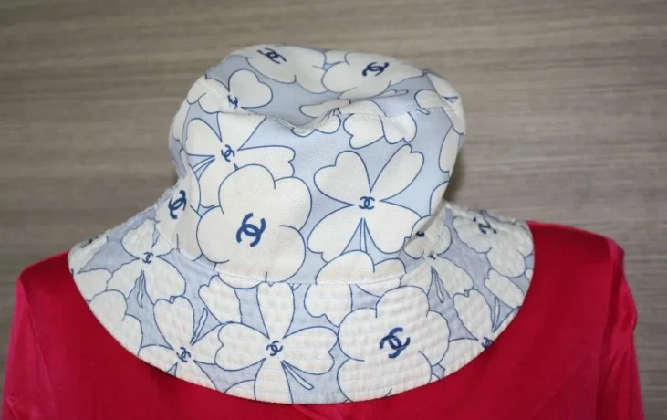 chanel-cc-bucket-hat-big-2