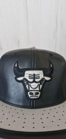 siltovka-mitchell-ness-chicago-bulls-big-0