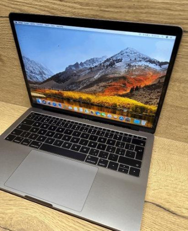 apple-macbook-pro-2017-13-core-i5-23-ghz-128gb-ssd-8gb-big-0