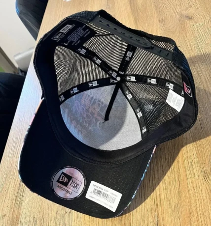 new-era-trucker-siltovka-ac-milan-big-2