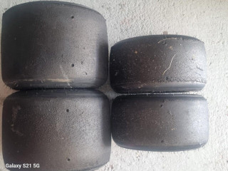 motokara-pneumatiky-na-motokaru-nahradne-diely