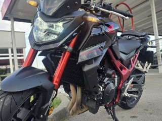 honda-hornet-750-rok-2024