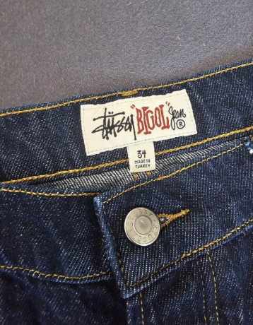 panske-kratasy-stussy-big-1