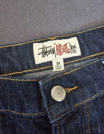 panske-kratasy-stussy-big-1