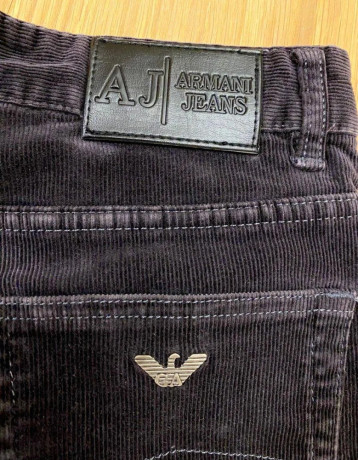 armani-damske-cierne-jeans-mencestrove-malo-nosene-big-1