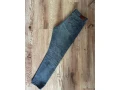 ikonicke-levis-501-damske-dzinsy-m-velkost-small-0