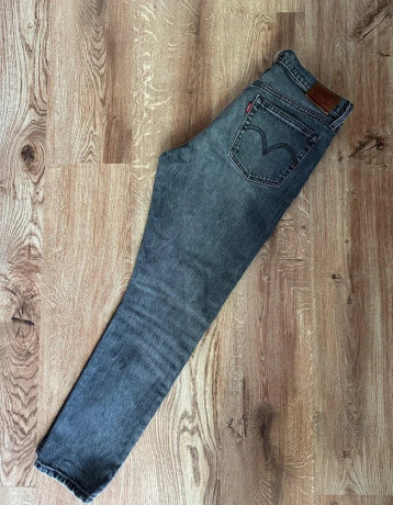 ikonicke-levis-501-damske-dzinsy-m-velkost-big-0