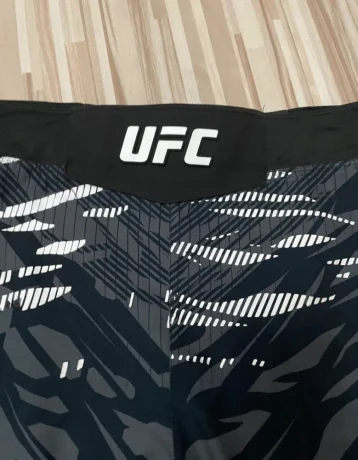 mma-sortky-venum-l-big-3