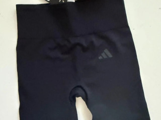 adidas-sortky-xs-nove