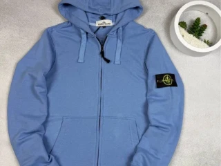 stone-island-mikina-na-zips-s-kapucnou-nova