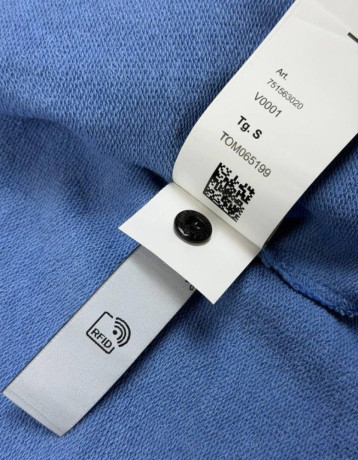 stone-island-mikina-na-zips-s-kapucnou-nova-big-1