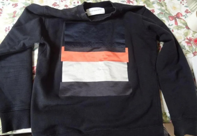 predam-mikinu-calvin-klein-par-krat-nosenuvelm-big-0