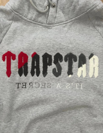 trapstar-grey-hoodie-big-1