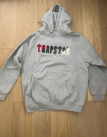 trapstar-grey-hoodie-big-0