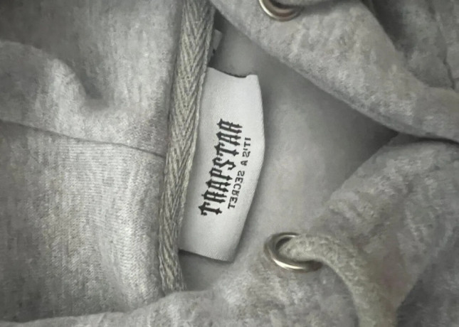 trapstar-grey-hoodie-big-2