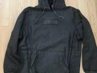 supreme-black-hoodie