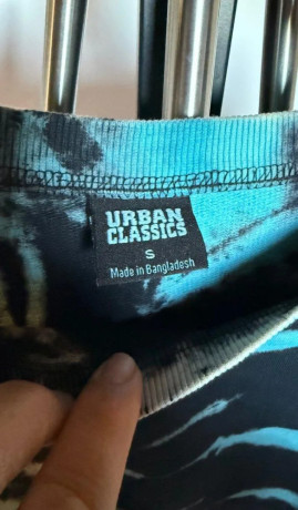 urban-classics-damska-crop-tie-dye-mikina-s-big-4
