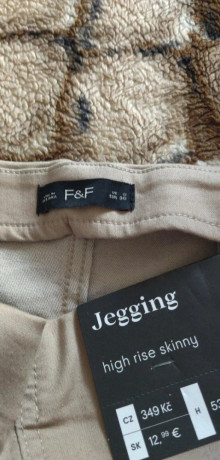 jegging-big-0
