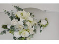 svadobna-kytica-s-pierkom-pre-zenicha-greenery-styl-small-3