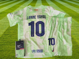 dres-yamal-fc-barcelona-x-travis-scott-kriklavozeleny