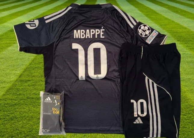 dres-mbappe-real-madrid-cf-darkblueblack-115-125-big-0