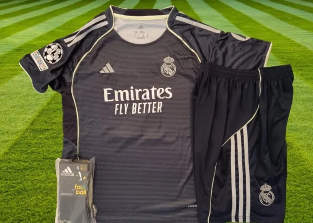 dres-mbappe-real-madrid-cf-darkblueblack-115-125-big-2