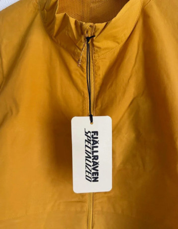 nova-vesta-specialized-fjallraven-sf-adventure-vest-m-big-4