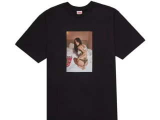 kupim-supreme-larry-clark-neighbor-tee