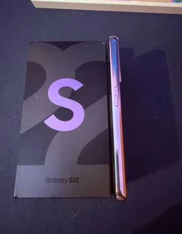 samsung-galaxy-s22-big-1