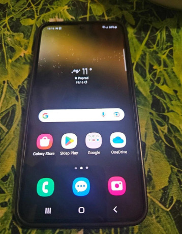 samsung-galaxy-s22-big-0