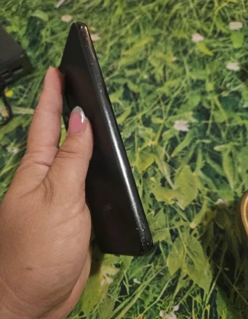 samsung-galaxy-s22-big-3