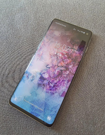 samsung-galaxy-s10-big-0