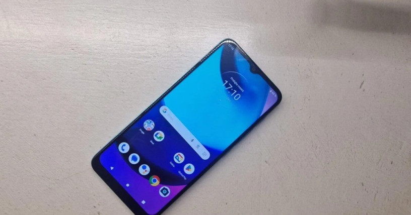 motorola-moto-e20-big-1