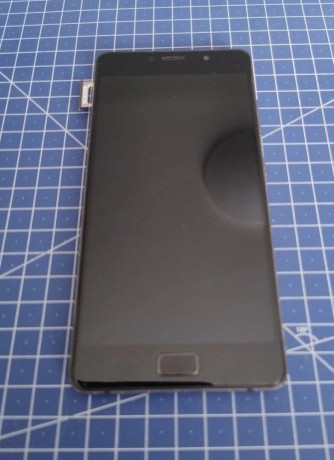 predam-2x-telefon-lenovo-p2-big-2