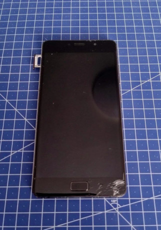 predam-2x-telefon-lenovo-p2-big-4