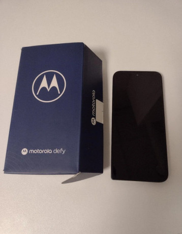 motorola-defy-big-0