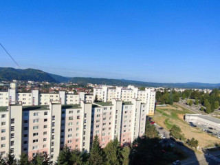 4-izbovy-byt-s-piatimi-loggiami-zvolen-zlaty-potok