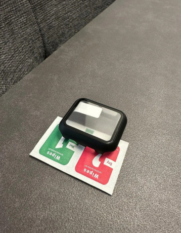 ochranne-kryty-na-apple-watch-1-2-3-big-2