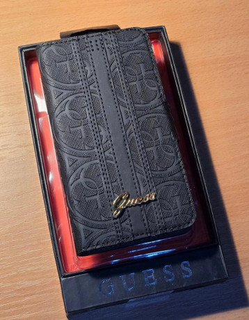 guess-univerzal-obal-big-1
