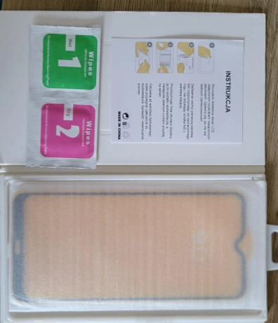 tvrdene-sklo-na-xiao-redmi-88a-black-big-1