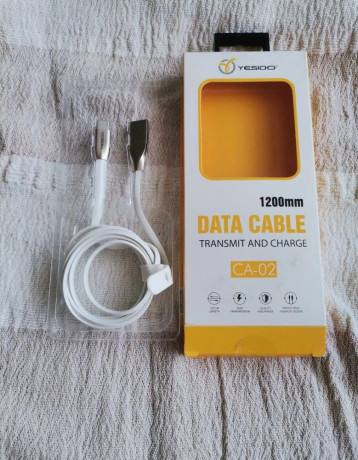 usb-c-kabel-biely-aj-usb-lightning-biely-yesido-kvalitne-spr-big-0