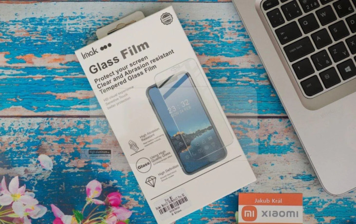 tvrdene-sklo-imak-h-pre-xiaomi-redmi-a-poco-big-0