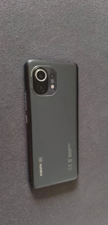 xiaomi-mi-11-8256gb-big-2