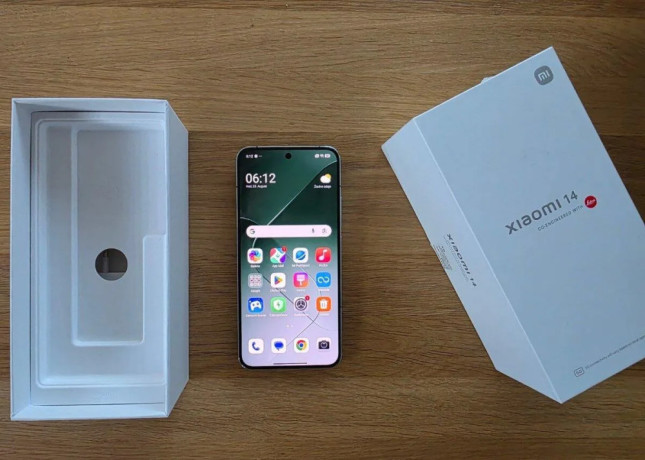 xiaomi-14-512gb-v-top-stave-so-zarukou-do-082027-big-0